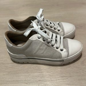 Hermeś Sneakers
